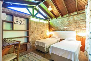 Amazon Petite Palace