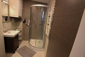 Rainbow Apartments 2