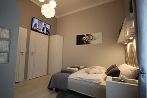 Rainbow Apartments 2