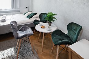 Rainbow Apartments 3