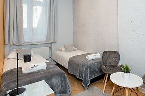 Rainbow Apartments 3