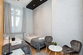 Rainbow Apartments 3