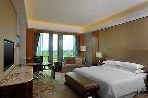Sheraton Shenyang South City Hotel