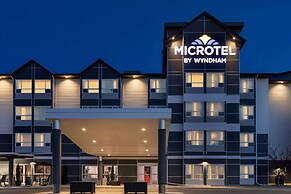 Microtel Inn & Suites by Wyndham Weyburn