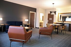 Courtyard Philadelphia Springfield