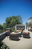 Courtyard Philadelphia Springfield