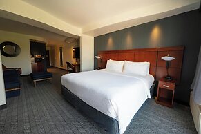 Courtyard Philadelphia Springfield