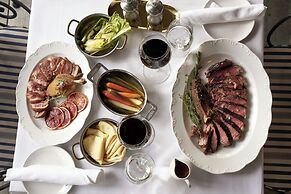 Le Meridien New York, Central Park by Marriott