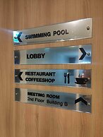 Crystal Suites Suvarnabhumi Airport