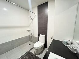 Crystal Suites Suvarnabhumi Airport