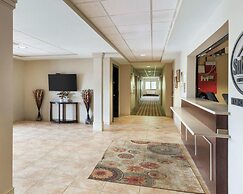 Suburban Studios Triadelphia - Wheeling at The Highlands