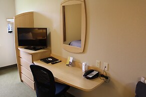 Suburban Studios Triadelphia - Wheeling at The Highlands