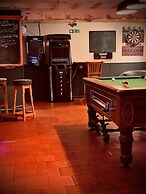 Cain Valley Hotel