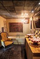 BALQUISSE Heritage Hotel