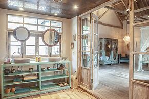 BALQUISSE Heritage Hotel