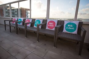 Gladstone Reef Hotel Motel