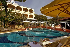 Paradise Lost Hotel-Apartments