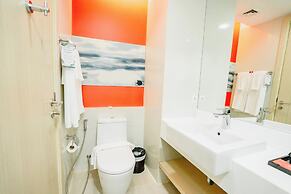 SLEEP WITH ME HOTEL design hotel @ patong