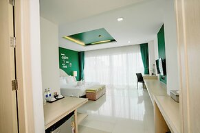 SLEEP WITH ME HOTEL design hotel @ patong