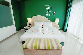 SLEEP WITH ME HOTEL design hotel @ patong