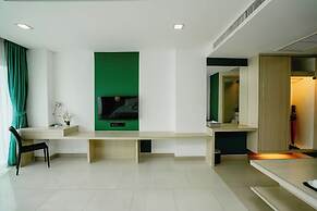 SLEEP WITH ME HOTEL design hotel @ patong