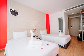 SLEEP WITH ME HOTEL design hotel @ patong