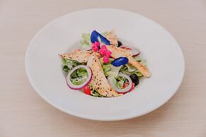 SLEEP WITH ME HOTEL design hotel @ patong