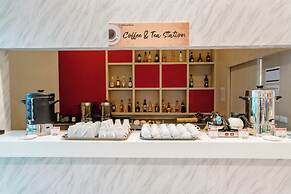 SLEEP WITH ME HOTEL design hotel @ patong