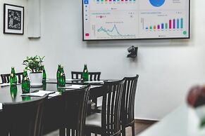 Benjamin Herzliya Business Hotel