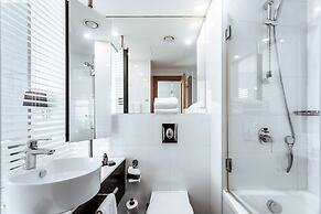 Benjamin Herzliya Business Hotel