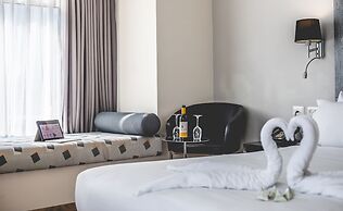Benjamin Herzliya Business Hotel