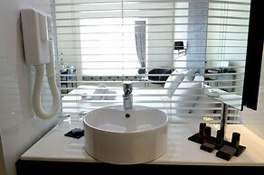 Benjamin Herzliya Business Hotel