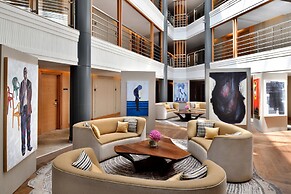 Sankara Nairobi, Autograph Collection