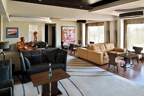 Sankara Nairobi, Autograph Collection