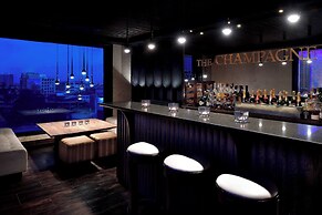 Sankara Nairobi, Autograph Collection