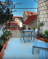 Divota Apartment Hotel