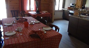 Chalet Suisse