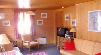 Chalet Suisse