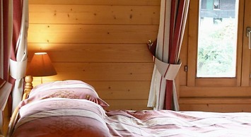 Chalet Suisse