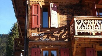 Chalet Suisse