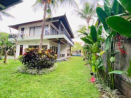 Putri Ayu Cottages