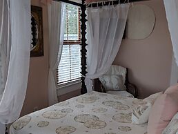 Surf Song Bed & Breakfast