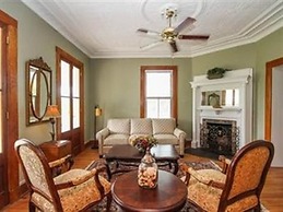 Surf Song Bed & Breakfast