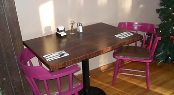 Amizette Inn and Restaurant