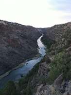 Amizette Inn and Restaurant