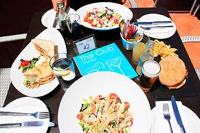 Servatur Casablanca Suites & Spa - Adults Only