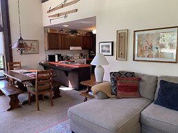 Rio Hondo Condominiums