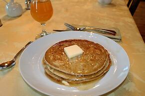 Maria's Creekside B&B