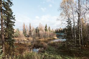 Maria's Creekside B&B