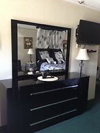 Niagara Parkway Court Motel